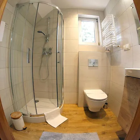 1910 Guest house 3*